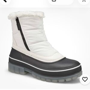 Storm GOGO Black and White Winter Boots